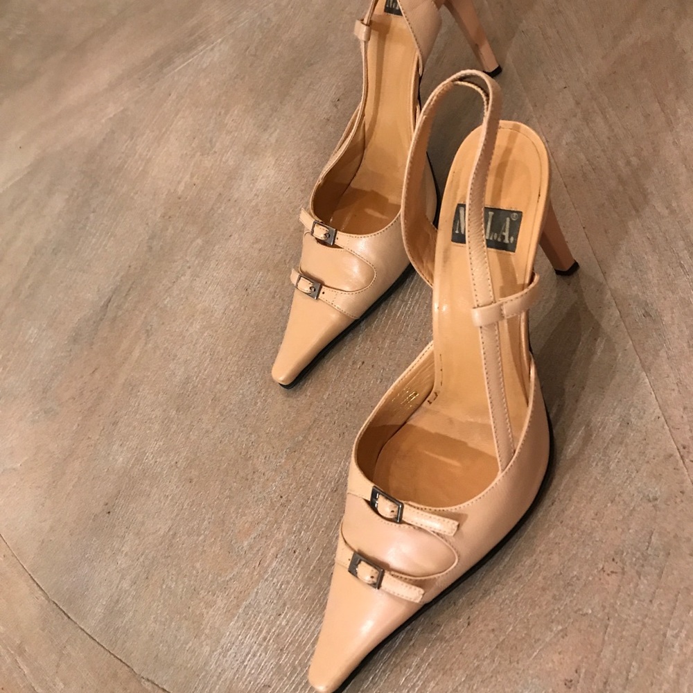 Stunning European Beauties-  Nude color